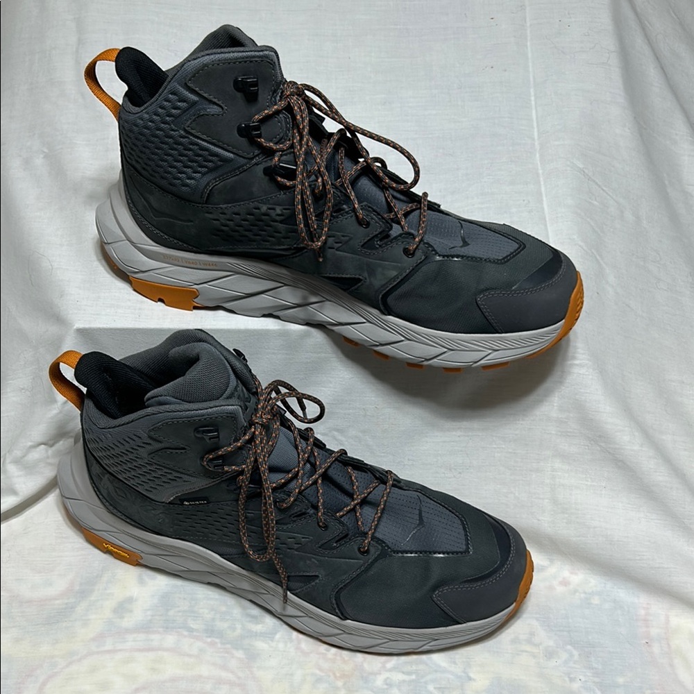 Hoka Men's Gray Anacapa Mid GTX Boots with Orange Accents